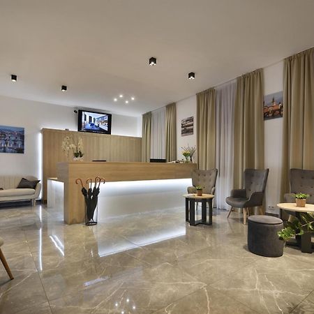 Prague Season Hotel Екстериор снимка