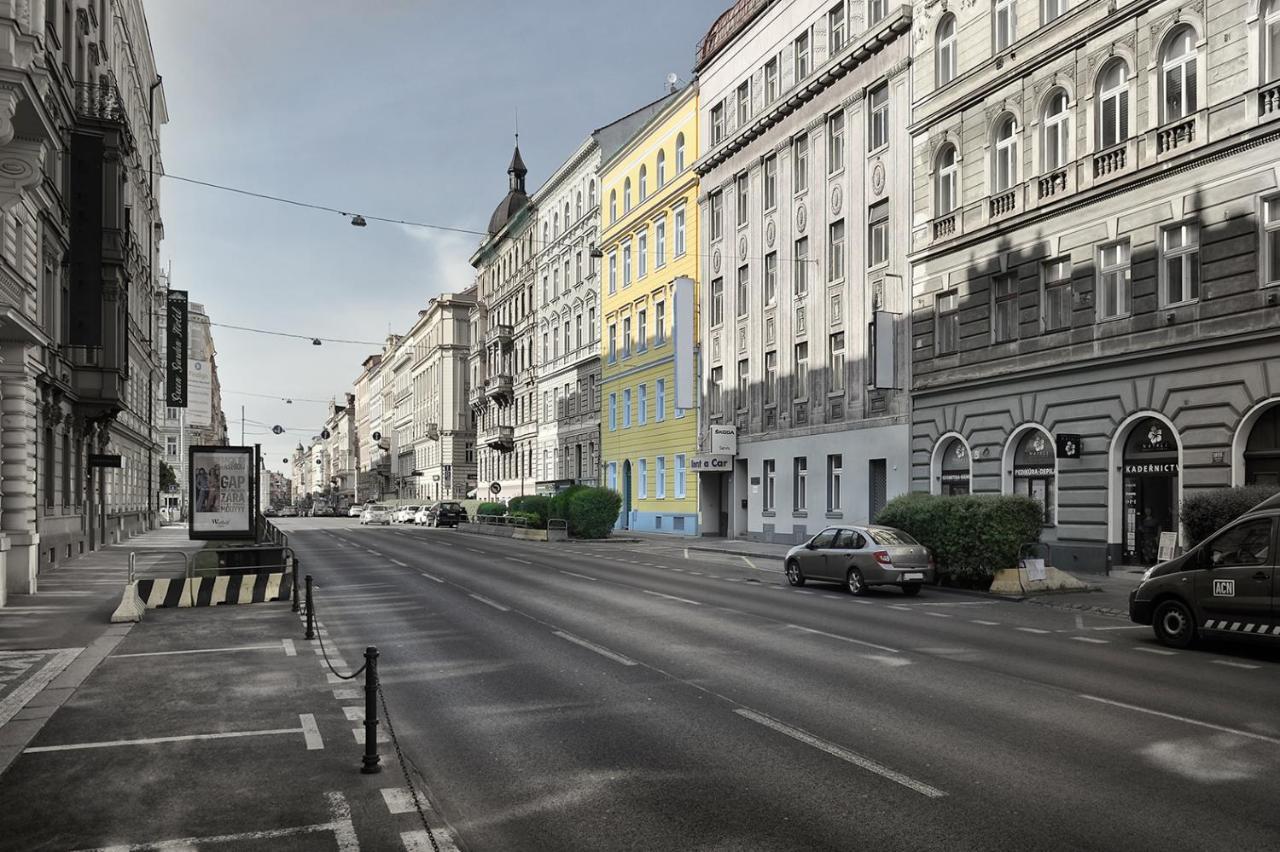 Prague Season Hotel Екстериор снимка