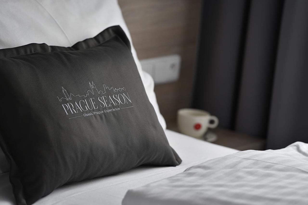Prague Season Hotel Екстериор снимка