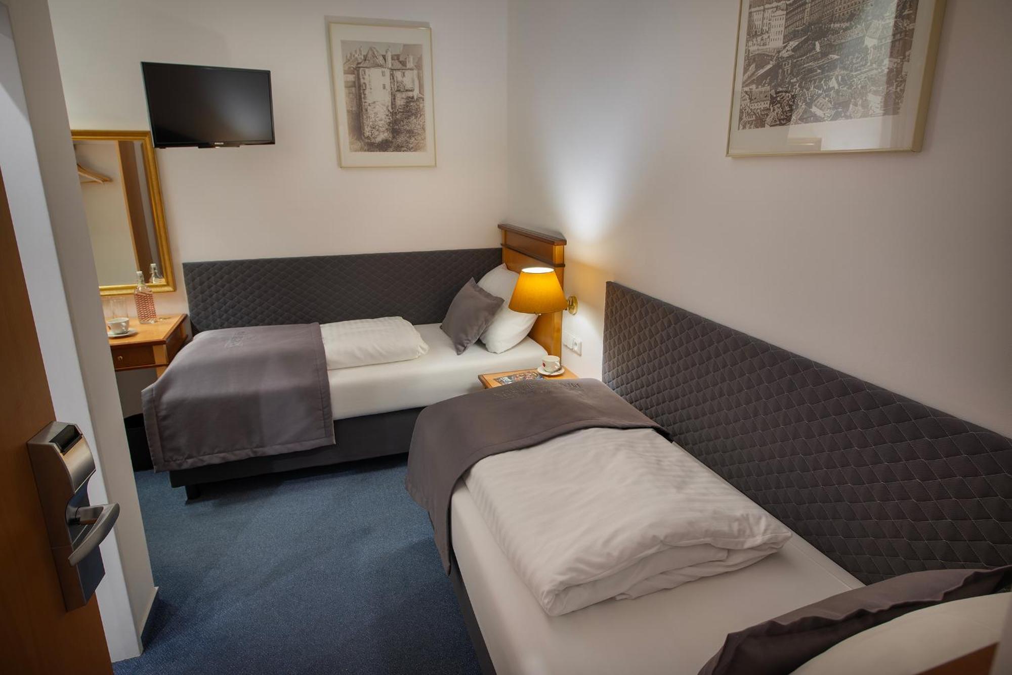 Prague Season Hotel Екстериор снимка
